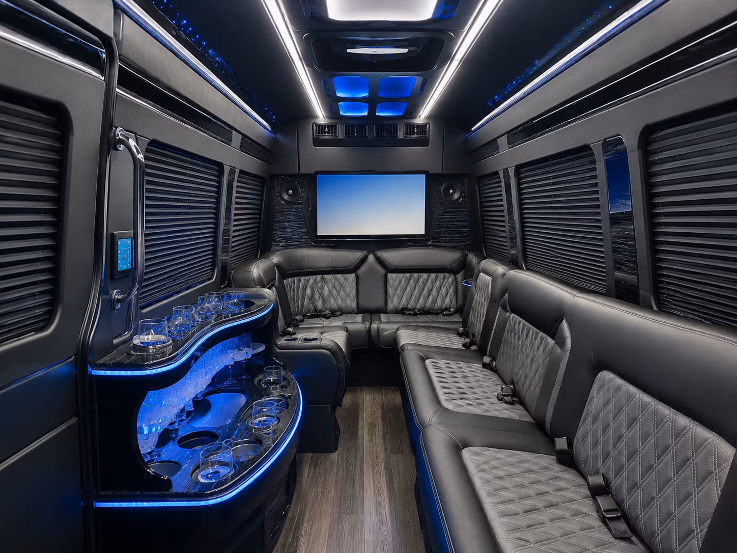 bus rentals for corporate retreats and team building events around lakeville