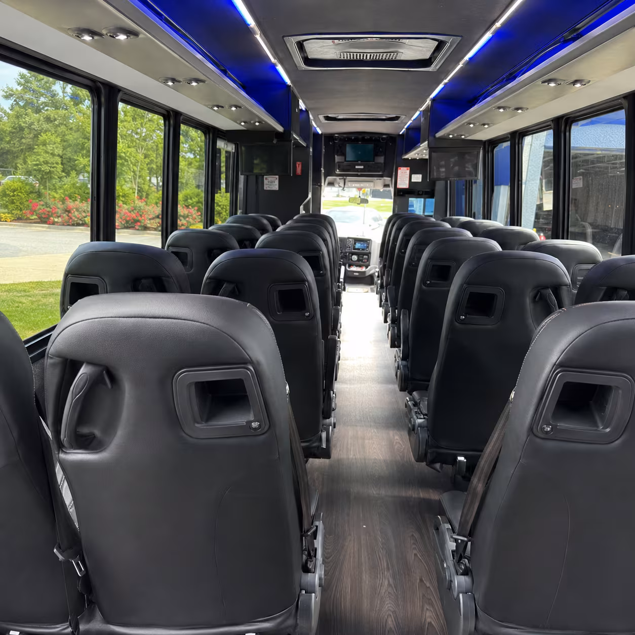 charter buses for lakeville corporate wine tour outings