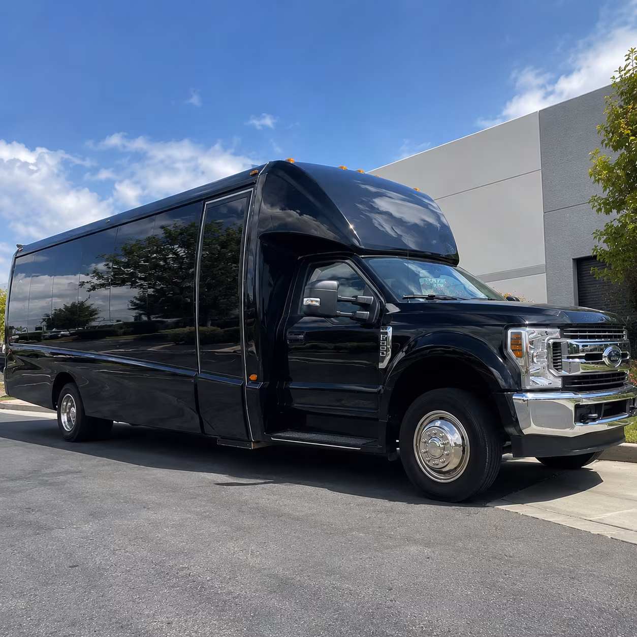 charter buses for large lakeville prom groups and after prom events