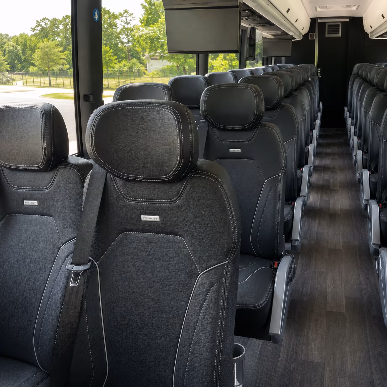 long distance charter buses for gopher games and big ten travel from lakeville
