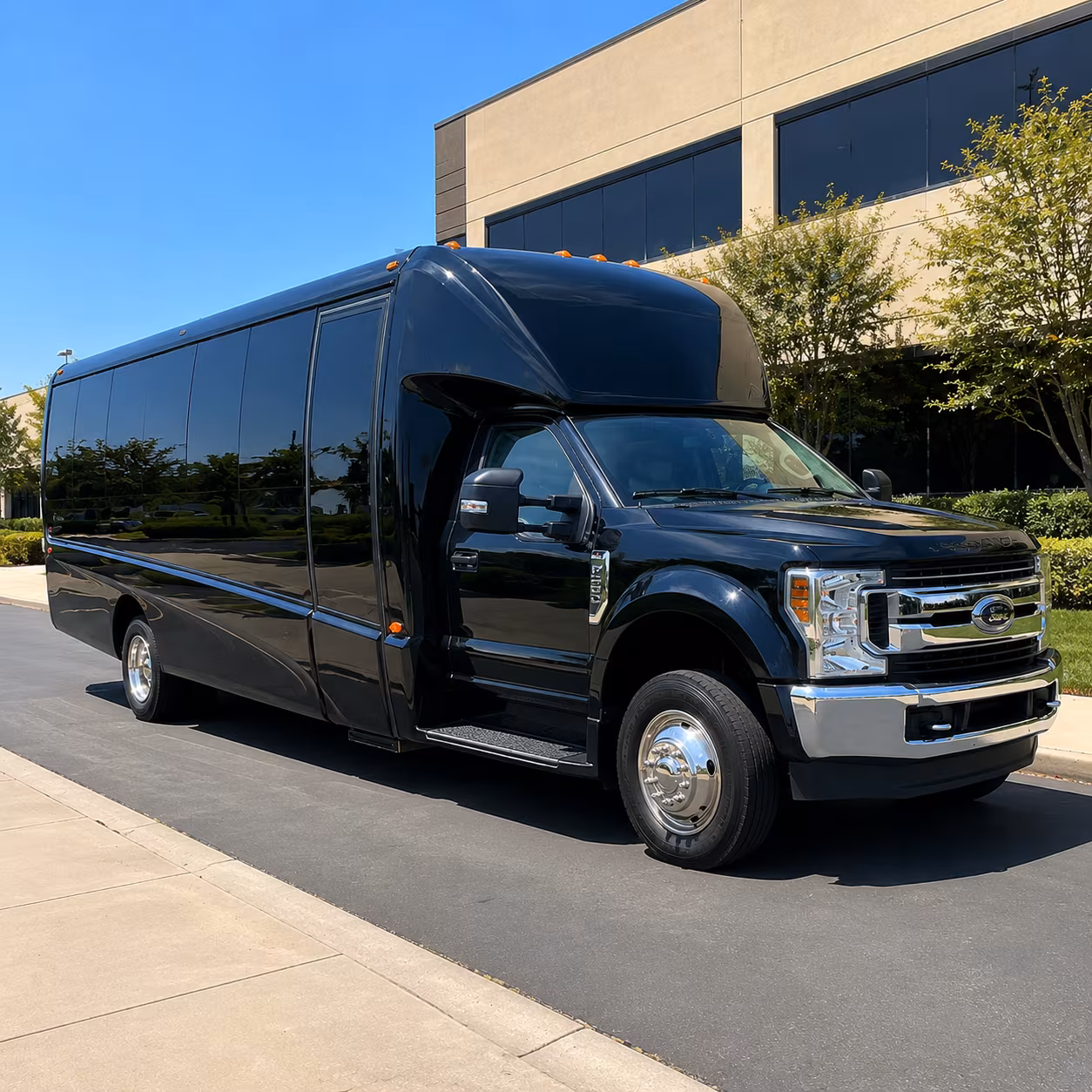 minibus rentals for small group winery crawls near lakeville