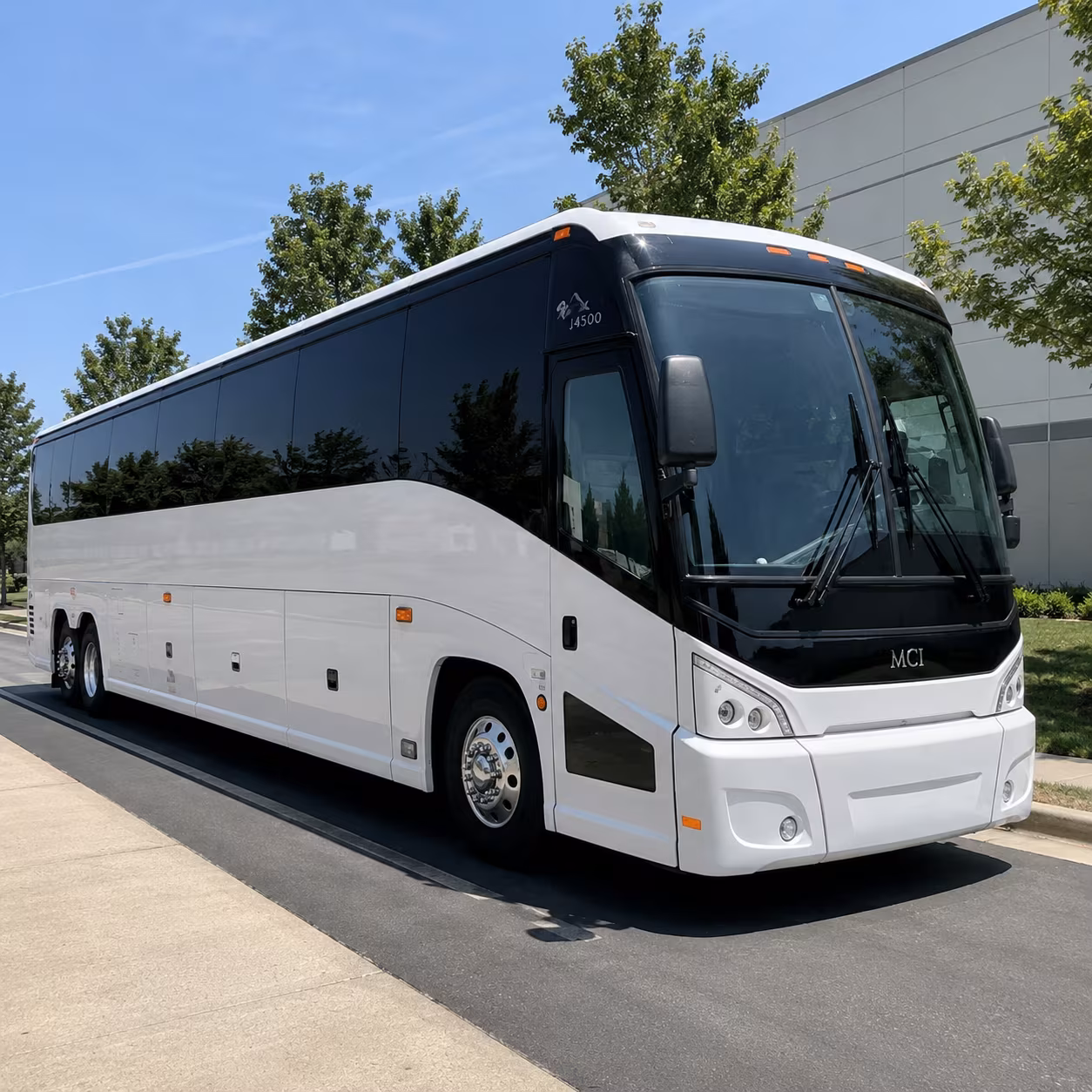 regional airport connections near lakeville minnesota
